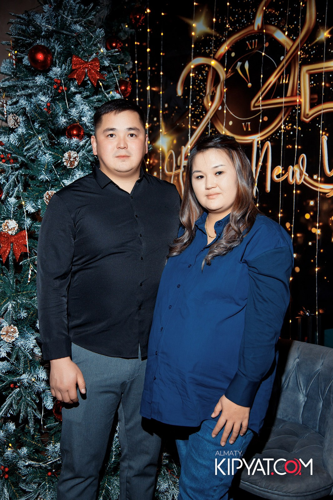 КАФЕ ЖАСМИН НА МОМЫШУЛЫ. КИПЯТКОМ АЛМАТЫ!