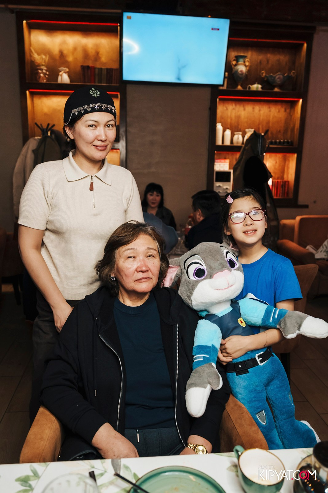 ДАДИАНИ. КИПЯТКОМ АЛМАТЫ! Фотосъемка мероприятий в Алматы