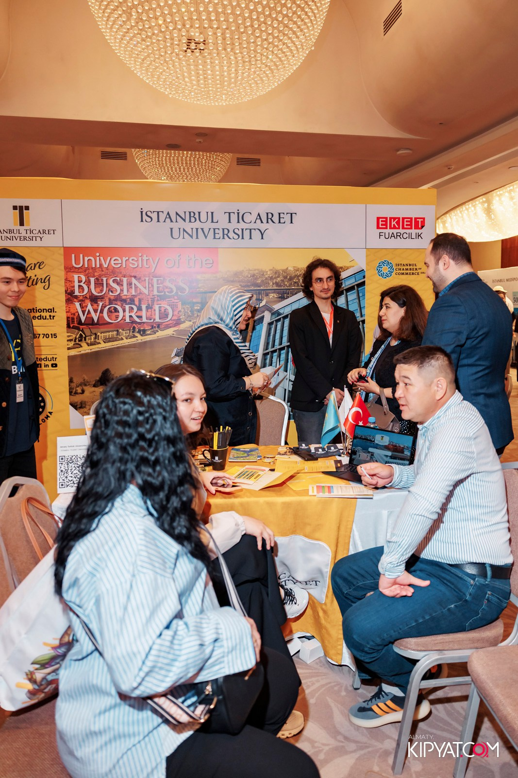 ВЫСТАВКА ТУРЕЦКИХ УНИВЕРСИТЕТОВ. КИПЯТКОМ АЛМАТЫ! Фотосъемка мероприятий в Алматы