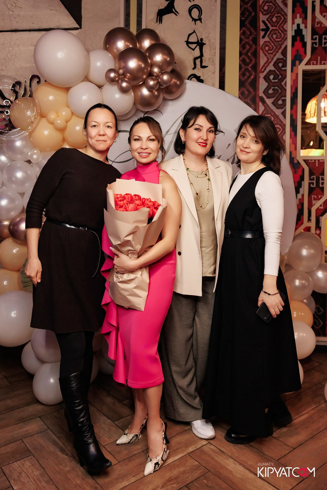 ЗАЯ, НА БИС. КИПЯТКОМ АЛМАТЫ!