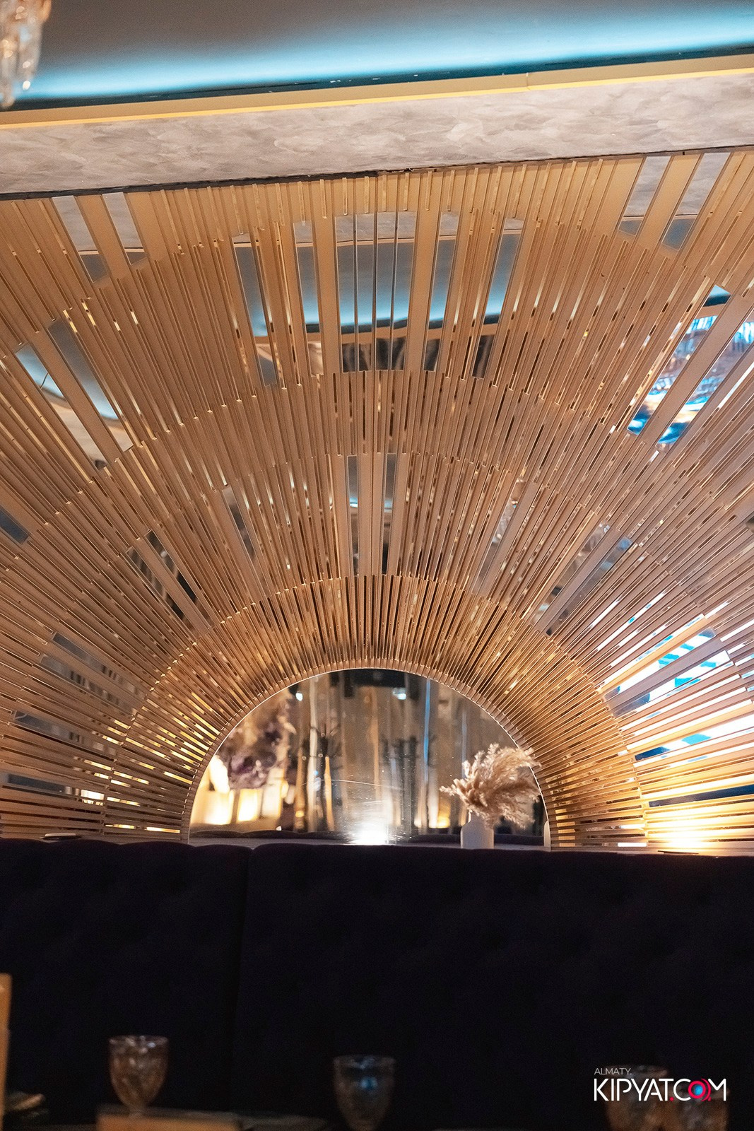 УХО И МЕДВЕДЬ НА ГАГАРИНА. КИПЯТКОМ АЛМАТЫ!