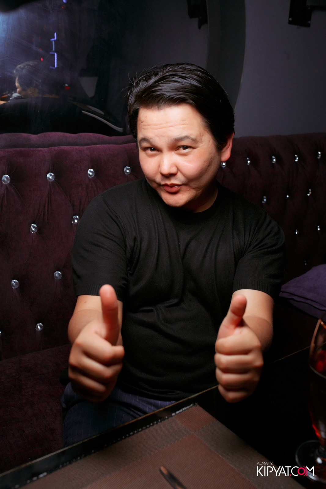 КАРАОКЕ МИКРОФОН. КИПЯТКОМ АЛМАТЫ!