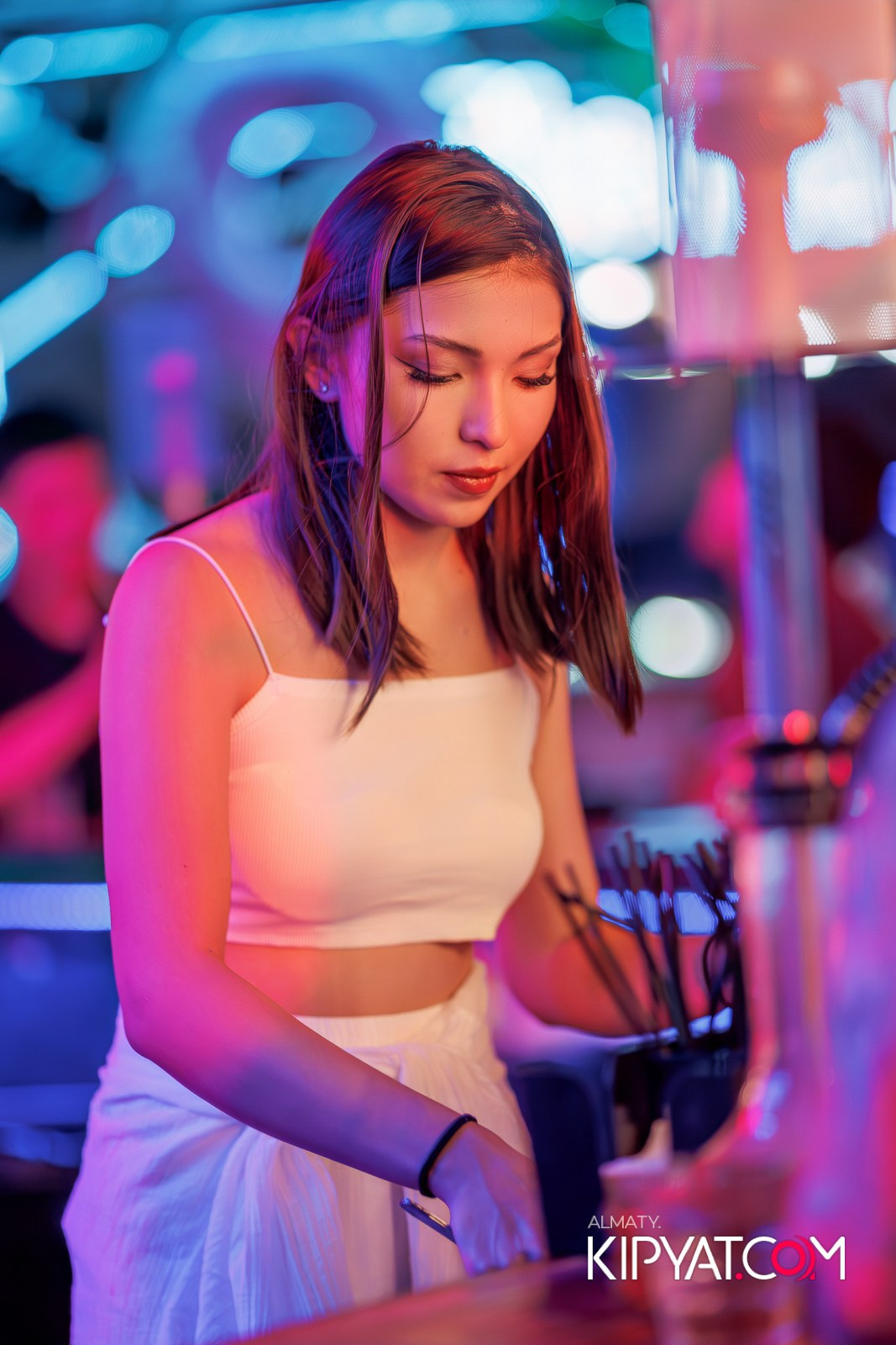 SKY BAR. КИПЯТКОМ АЛМАТЫ!