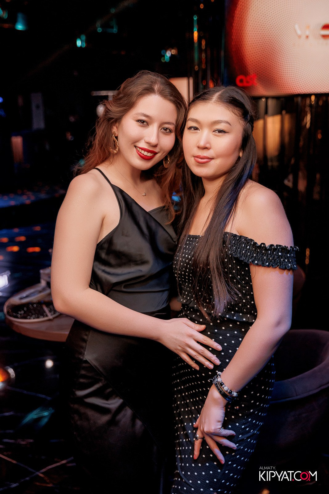 MOOD KARAOKE & TERRACE. КИПЯТКОМ АЛМАТЫ!