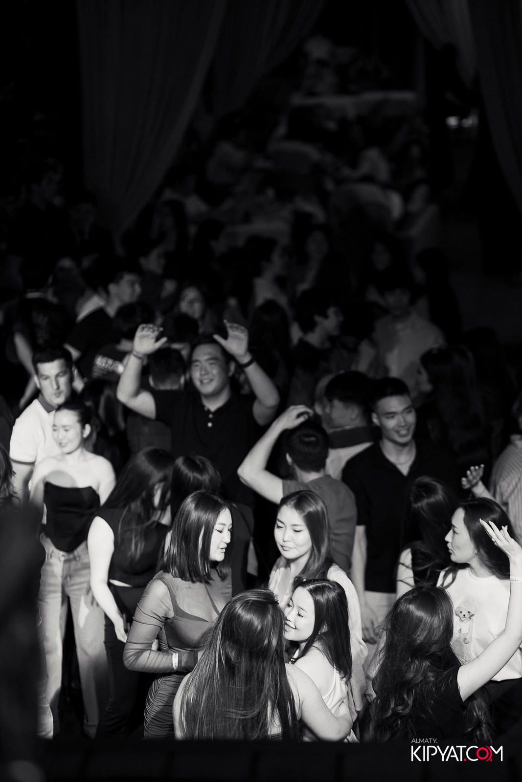 EVENT BAR. КИПЯТКОМ АЛМАТЫ!