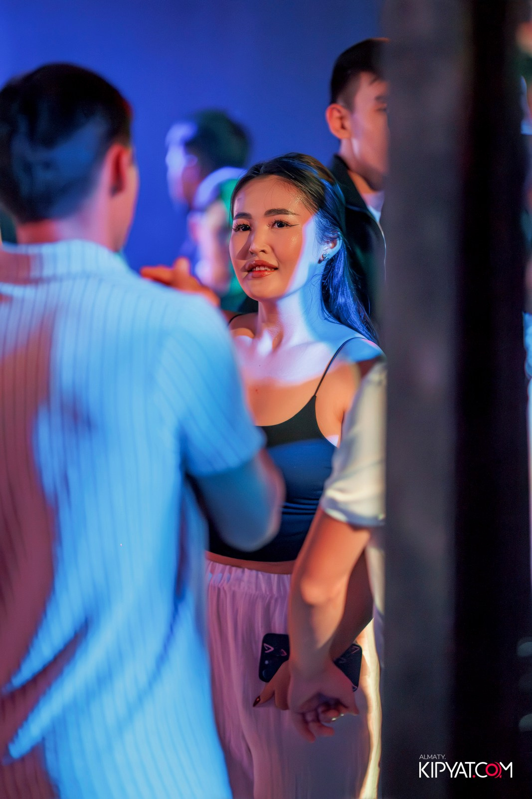 UYAT EMES BAR. КИПЯТКОМ АЛМАТЫ!