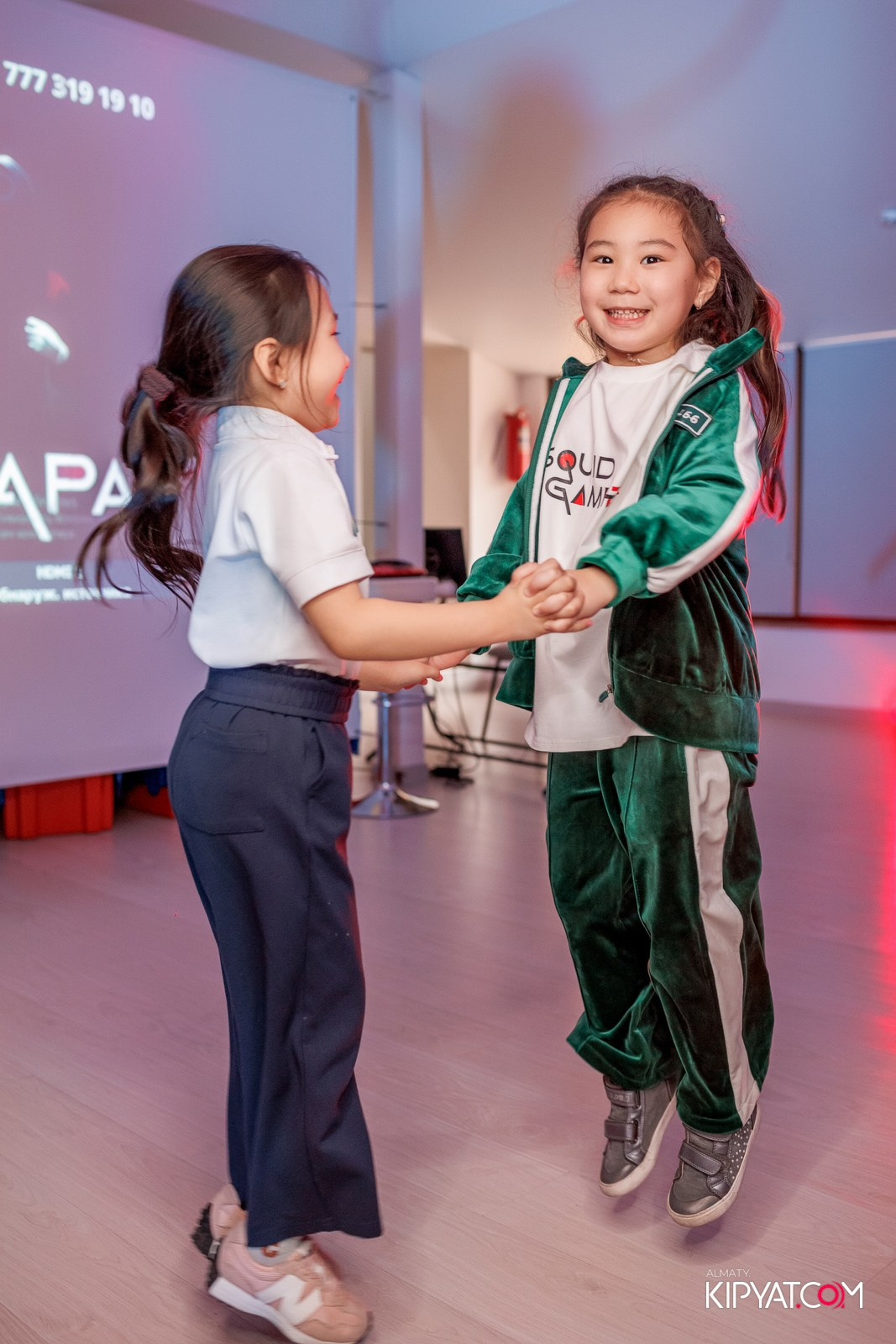 КВЕСТ-ШОУ ALAROVICH ИГРА В КАЛЬМАРА. КИПЯТКОМ АЛМАТЫ!