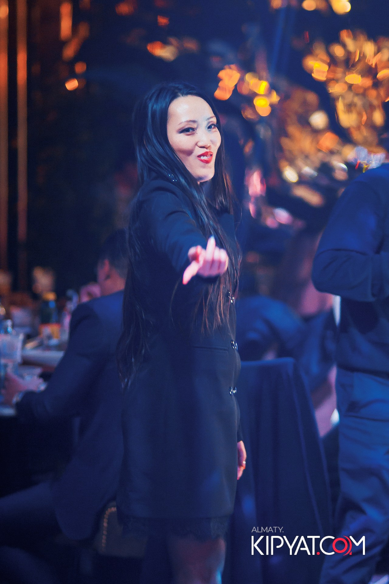 MOOD KARAOKE & TERRACE. КИПЯТКОМ АЛМАТЫ!