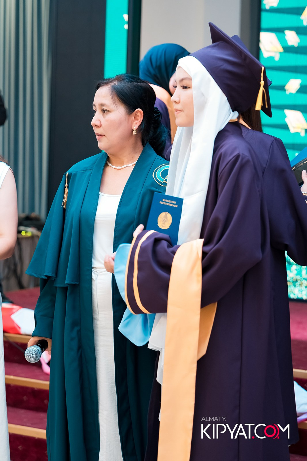 GRADUATION 2025 Q UNIVERSITY. КИПЯТКОМ АЛМАТЫ!