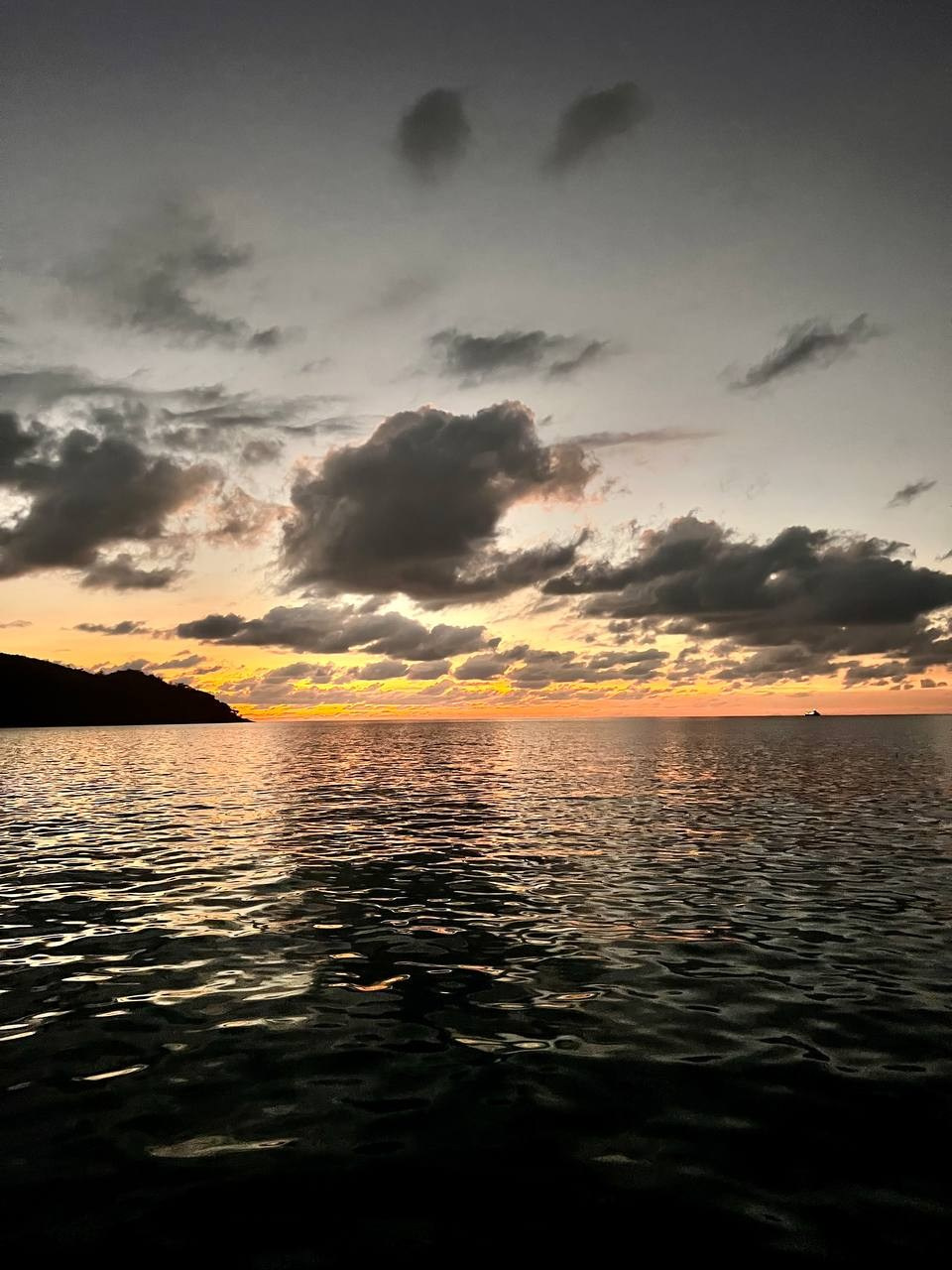 Сейшелы описание. Happy Sail Круизы на яхте с Михаилом Текучевым