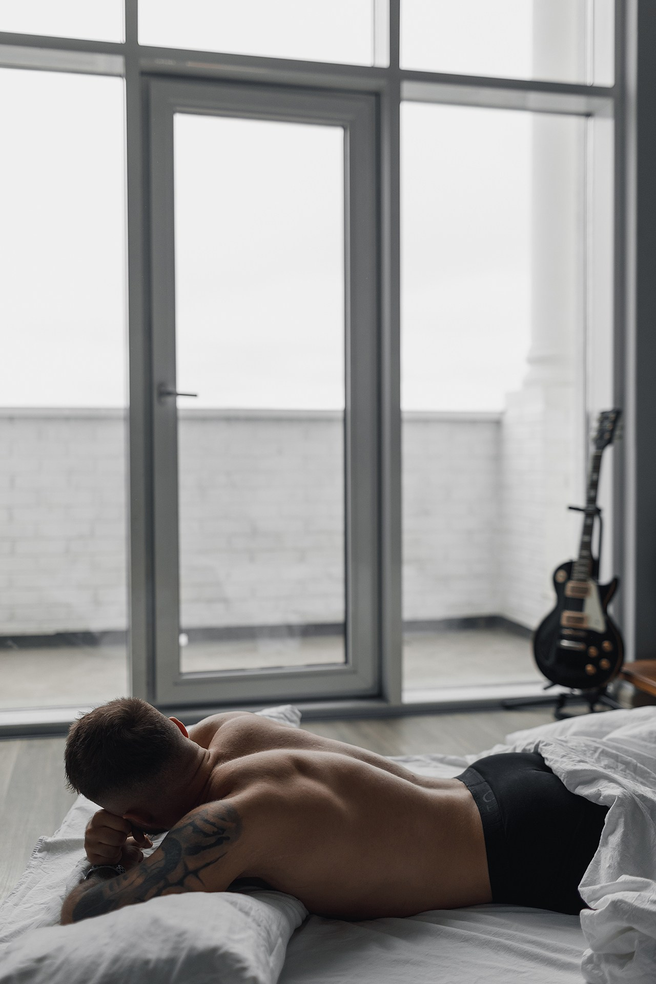 Индивидуальная мужская фотосессия. Профессиональный фотограф в Новосибирске