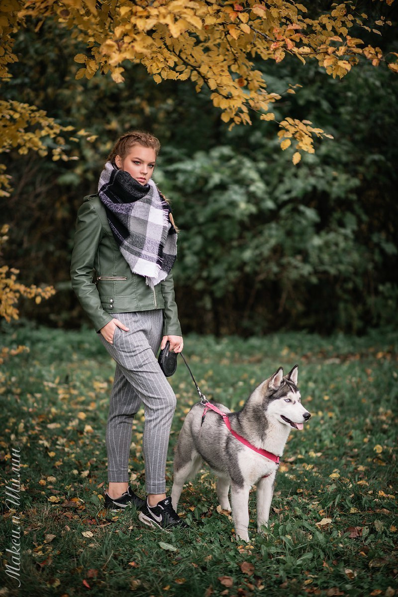 девушка и собака, хаски, осень, брянск, прогулка