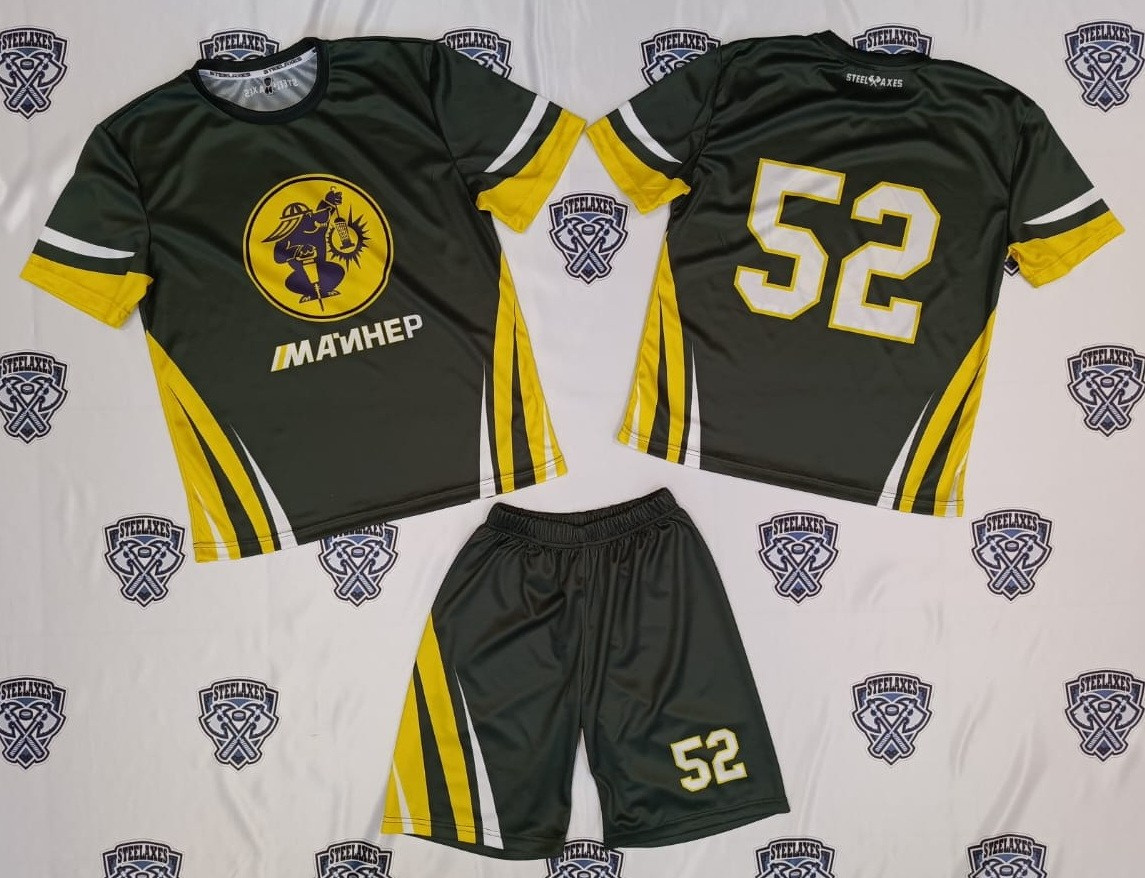 Футбол, форма, экипировка