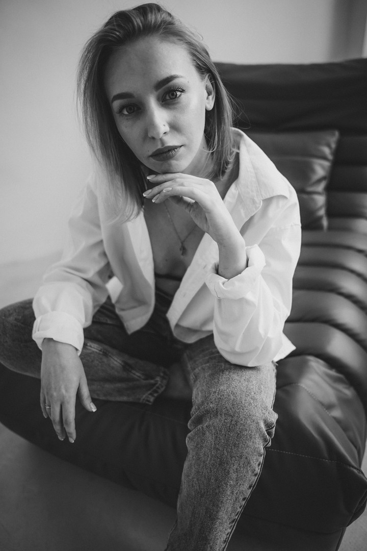 Анюта. Елена Тазутдинова — Фотограф. Дизайнер одежды. Визуальный артист. Екатеринбург