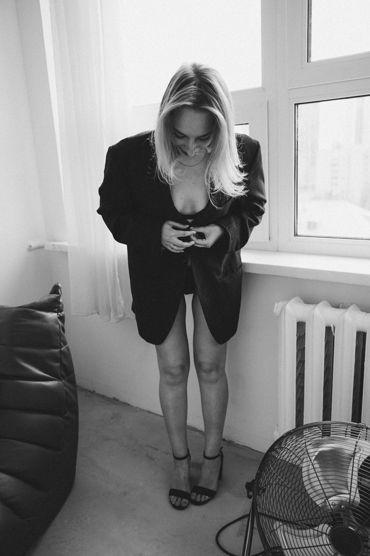 Анюта. Елена Тазутдинова — Фотограф. Дизайнер одежды. Визуальный артист. Екатеринбург