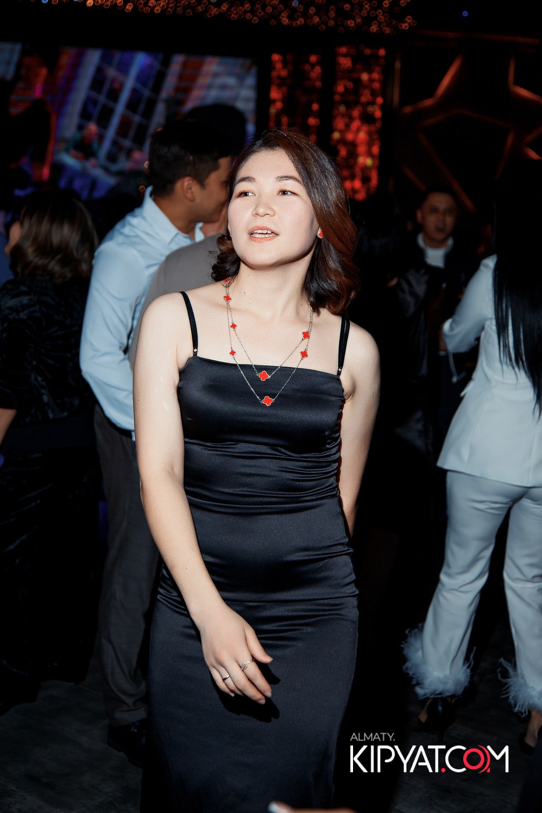 КАФЕ ЖАСМИН НА ЯССАУИ. КИПЯТКОМ АЛМАТЫ!