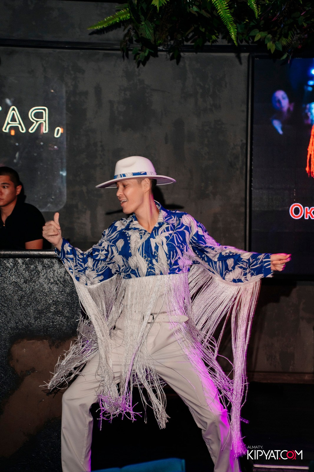 ДОРОГАЯ, Я НЕ ПИЛ. КИПЯТКОМ АЛМАТЫ!