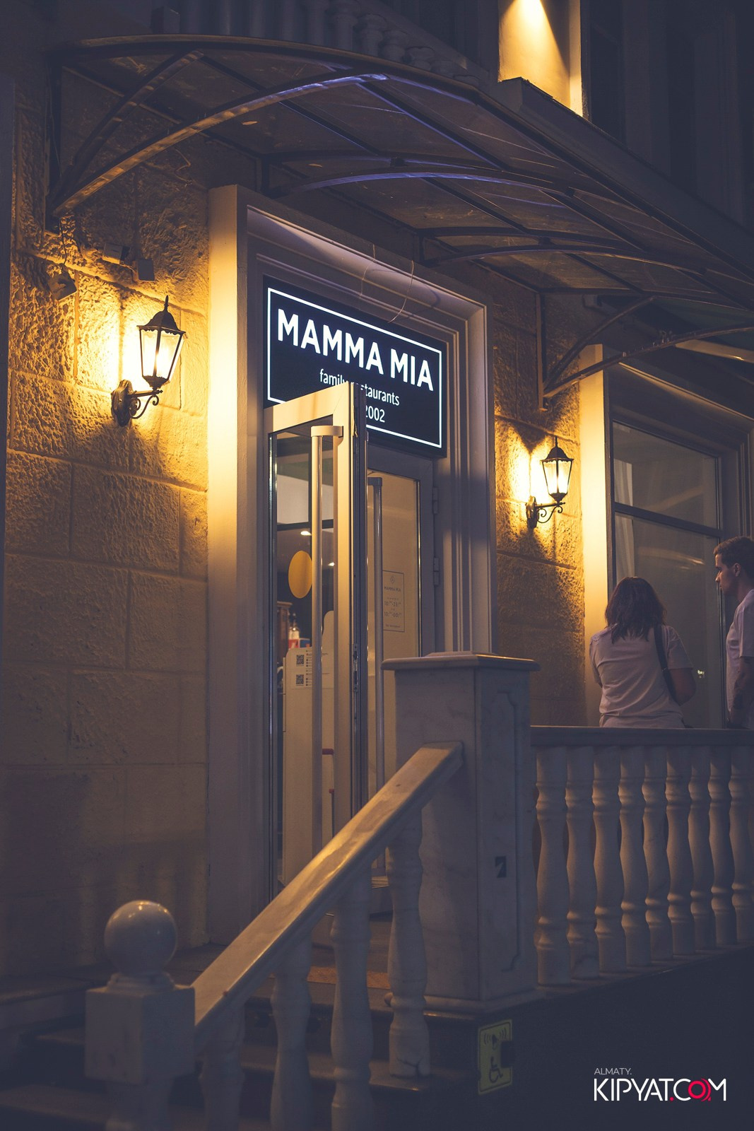 MAMA MIA. КИПЯТКОМ АЛМАТЫ! Фотосъемка мероприятий в Алматы