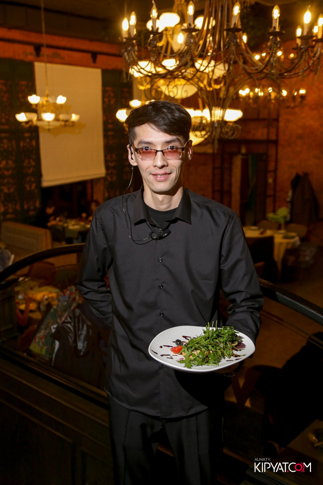 РЕСТОРАН ВЕСЕЛИДЗЕ НА ШЕВЧЕНКО. КИПЯТКОМ АЛМАТЫ!