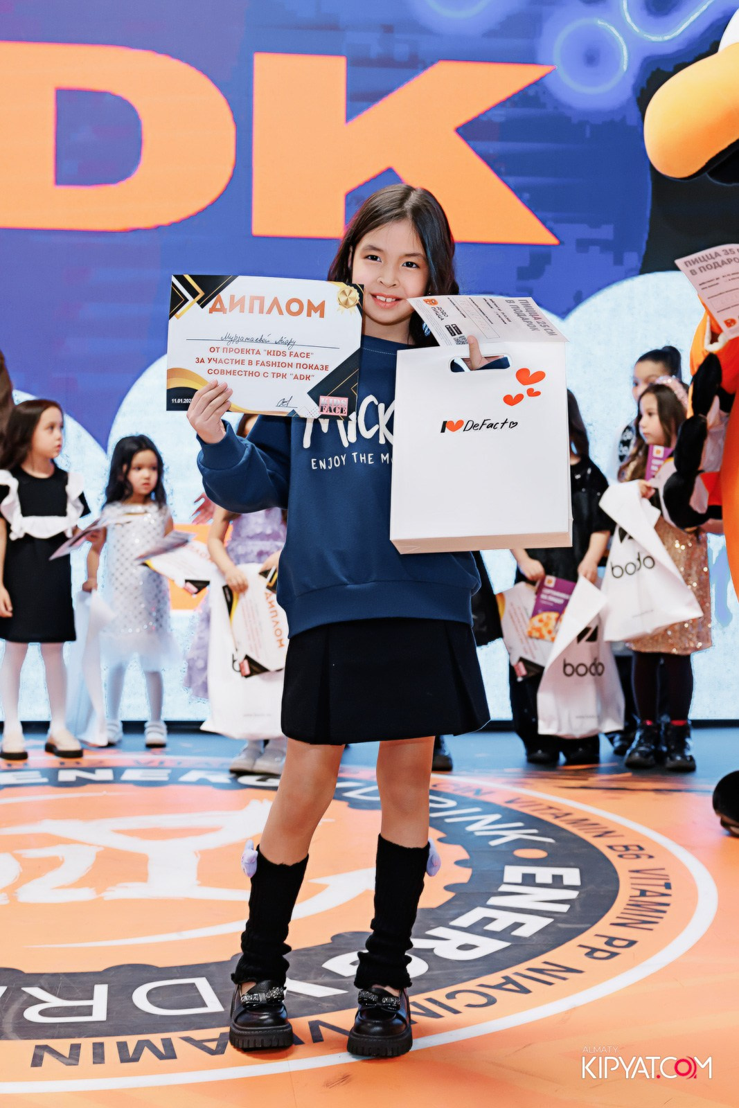 ДЕТСКИЙ МОДНЫЙ ПОКАЗ ОТ МОДЕЛЬНОГО АГЕНТСТВА «KIDSFACE». КИПЯТКОМ АЛМАТЫ!