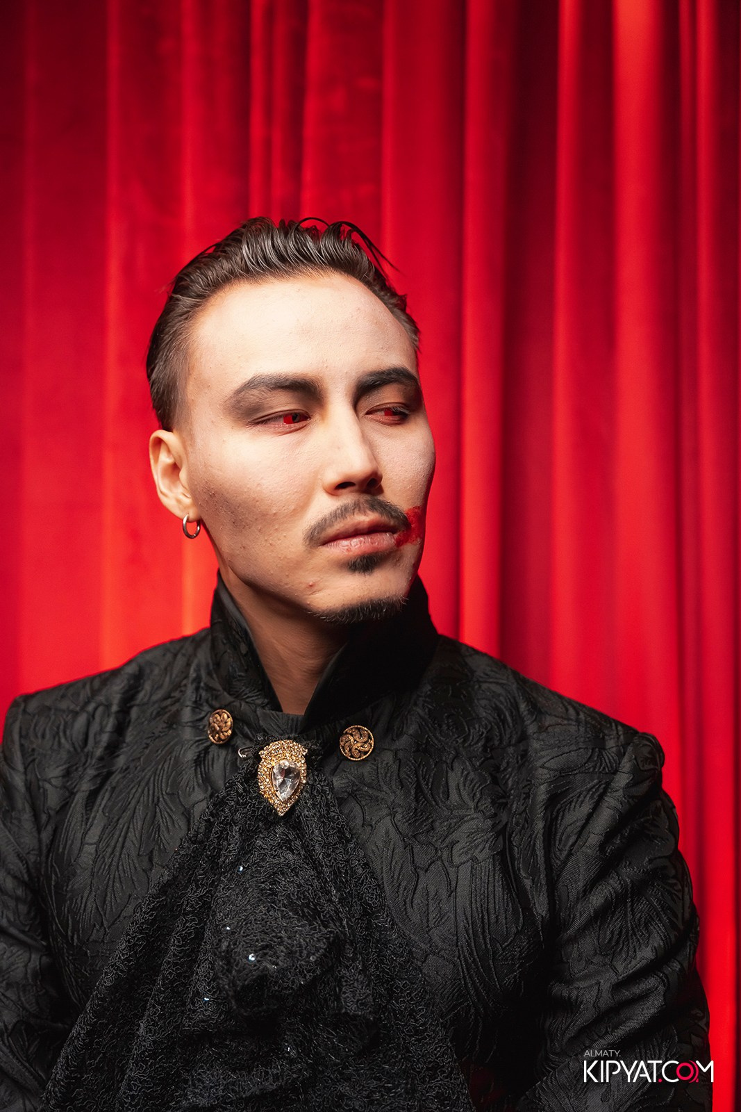 QUEEN. КИПЯТКОМ АЛМАТЫ!