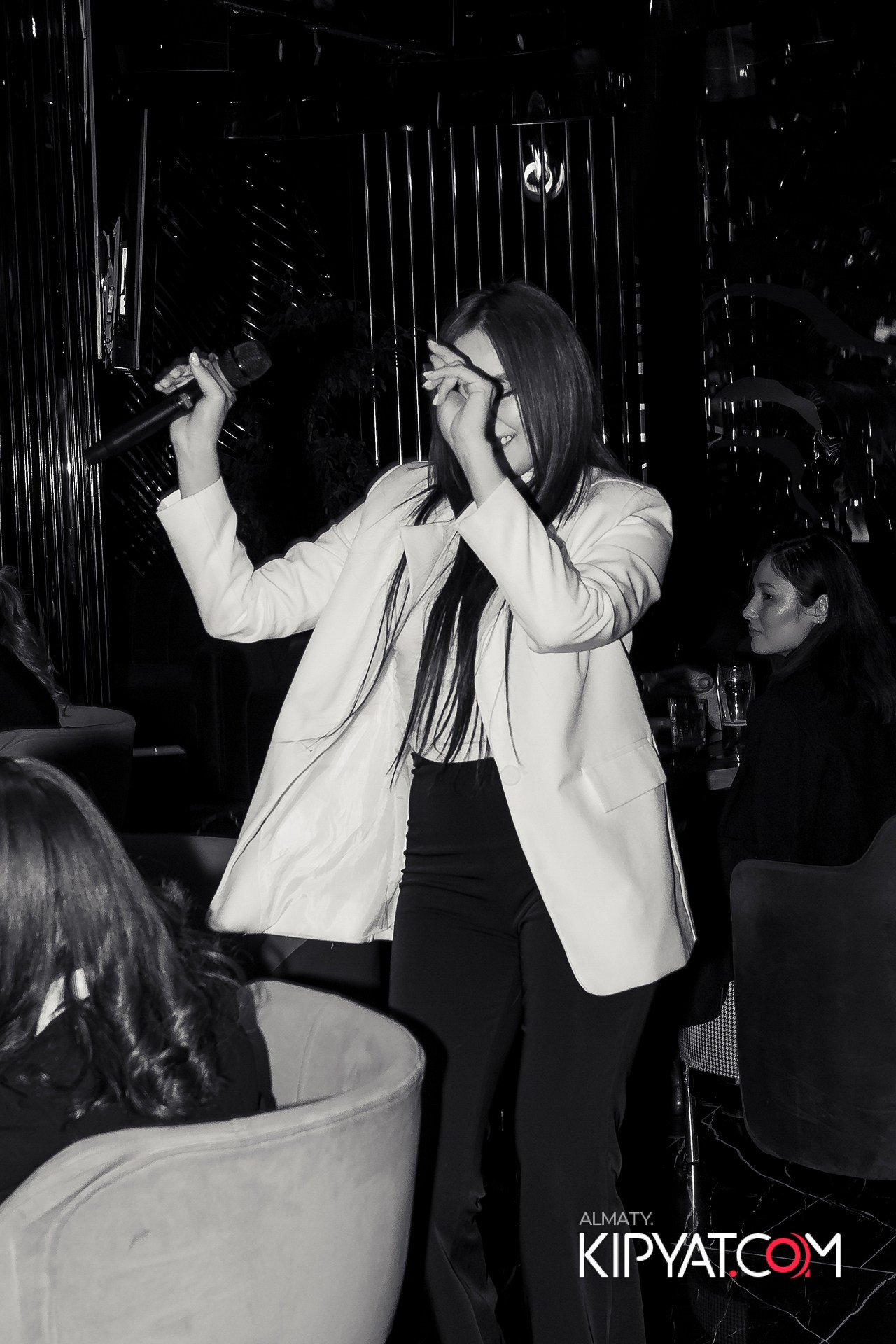 MOOD BAR & TERRACE. КИПЯТКОМ АЛМАТЫ!