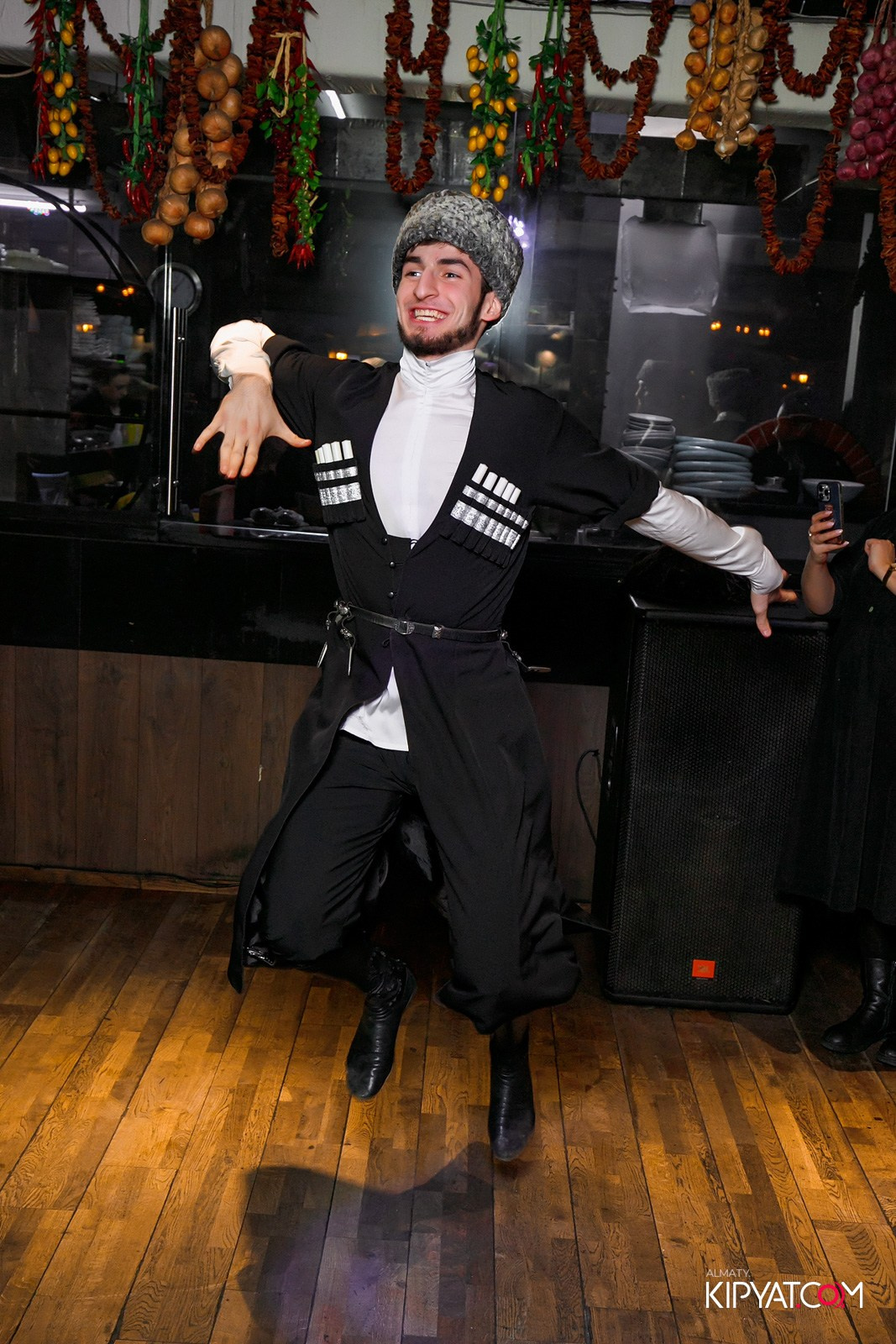 ВАХТАНГУРИ. КИПЯТКОМ АЛМАТЫ!