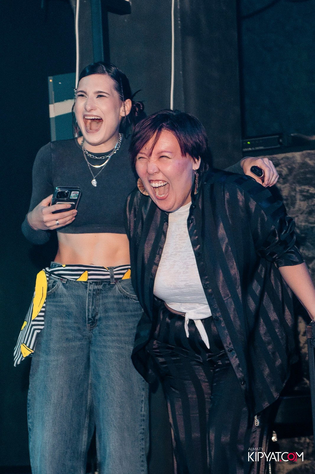 MUNCHEN PUB. КИПЯТКОМ АЛМАТЫ!