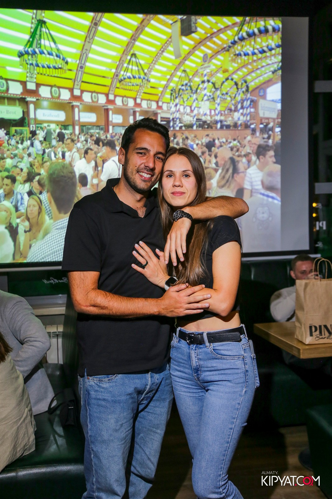 OKTOBERFEST — ПИНТА НА АЛТЫНСАРИНА. КИПЯТКОМ АЛМАТЫ!