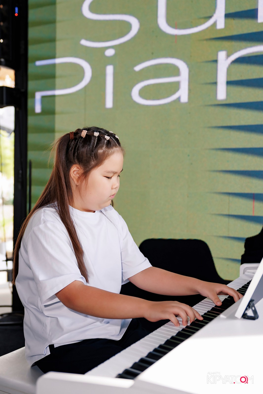 ОТЧЕТНЫЙ КОНЦЕРТ СТУДИИ «SUNPIANO». КИПЯТКОМ АЛМАТЫ!