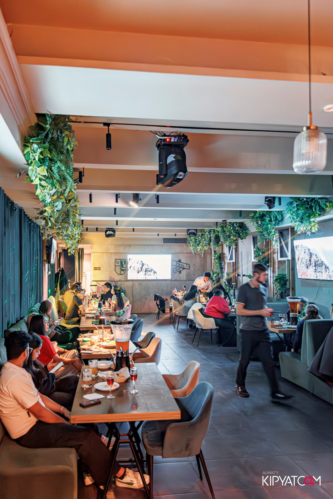 ПИНТА НА ГОГОЛЯ. КИПЯТКОМ АЛМАТЫ!