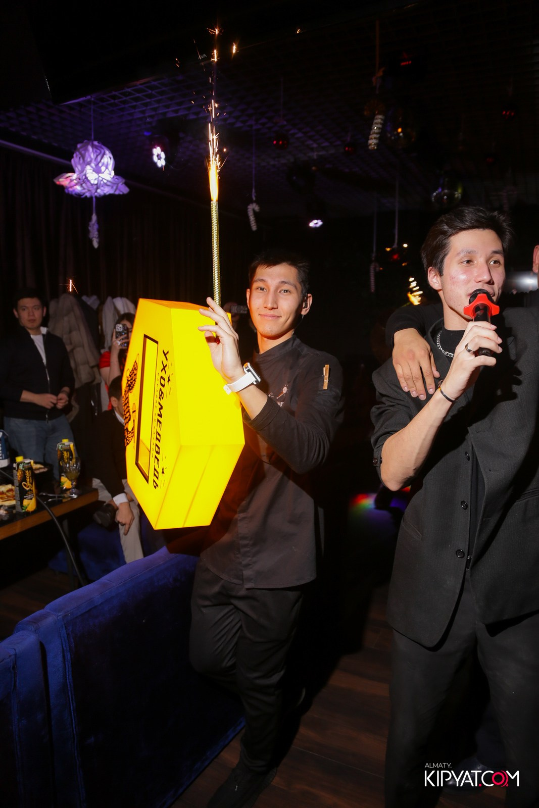 УХО И МЕДВЕДЬ НА САИНА. КИПЯТКОМ АЛМАТЫ!