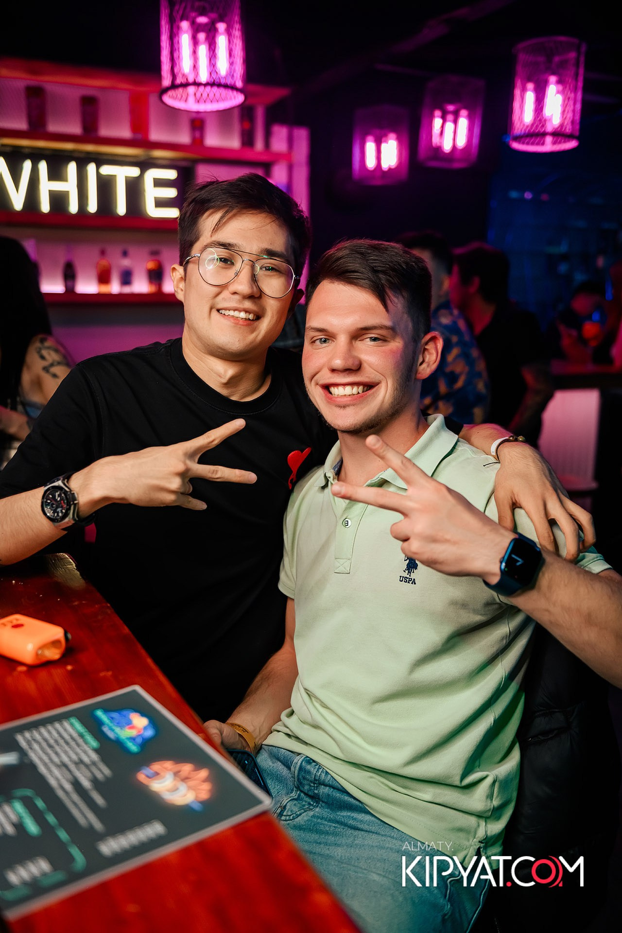 BanglaRoad bar. КИПЯТКОМ АЛМАТЫ! Фотосъемка мероприятий в Алматы