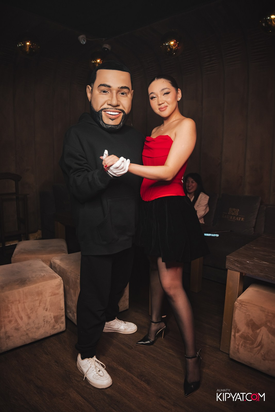 LAUREATE GRANDE CAFE. КИПЯТКОМ АЛМАТЫ!