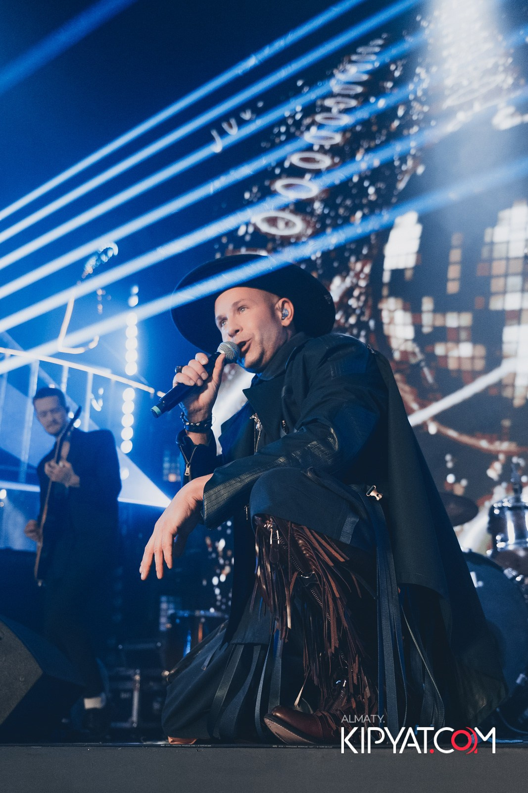 SANTA BARBARA — SPECIAL QUEST МИТЯ ФОМИН. КИПЯТКОМ АЛМАТЫ!