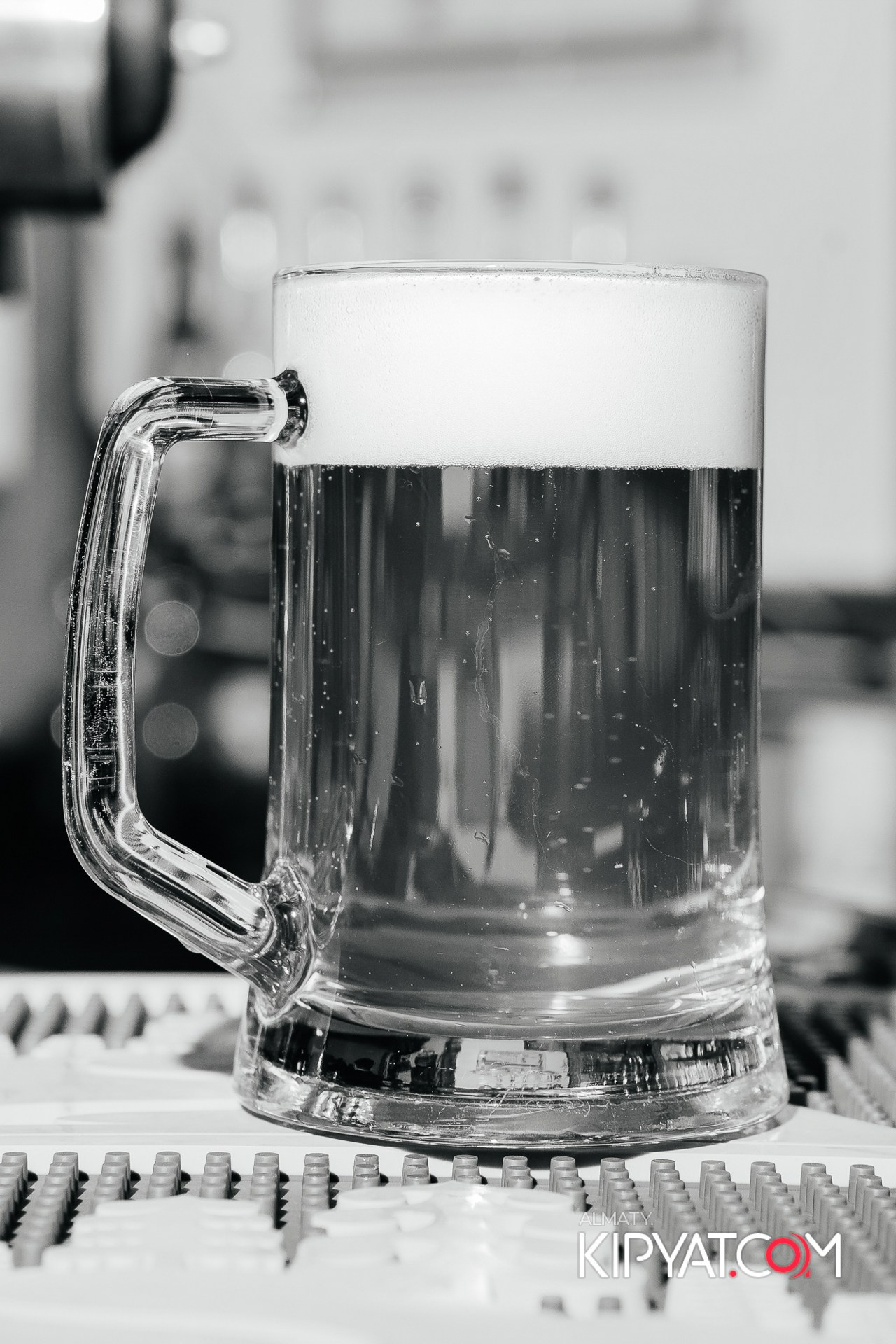 Munchen на Сейфуллина. КИПЯТКОМ АЛМАТЫ!