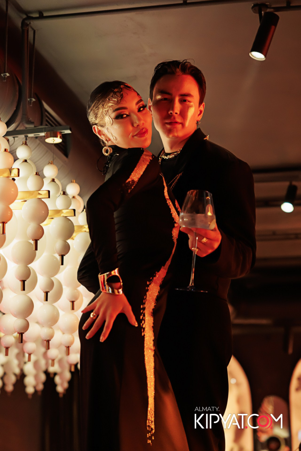 QUEEN. КИПЯТКОМ АЛМАТЫ!