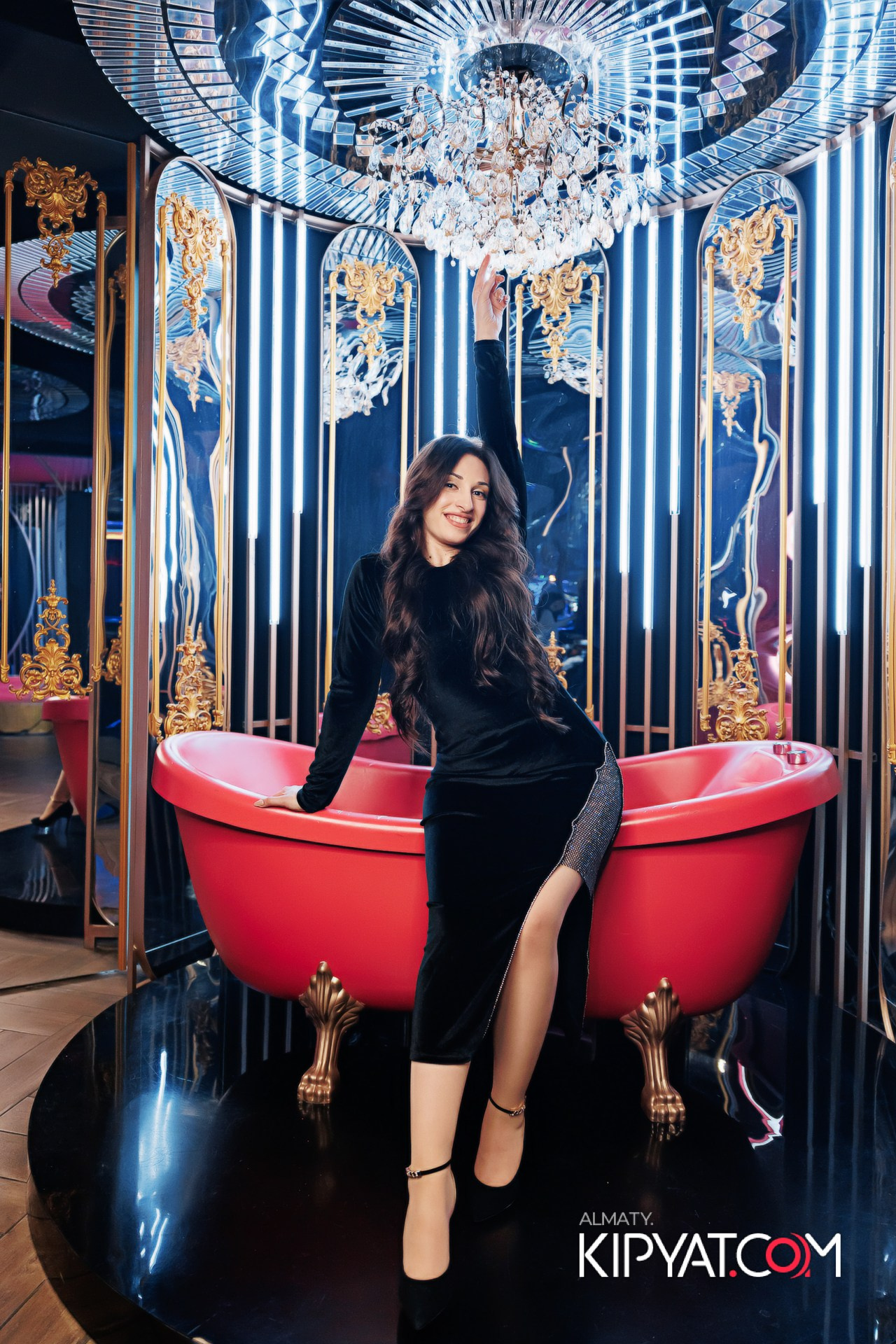 ЗАЯ, НА БИС!. КИПЯТКОМ АЛМАТЫ!