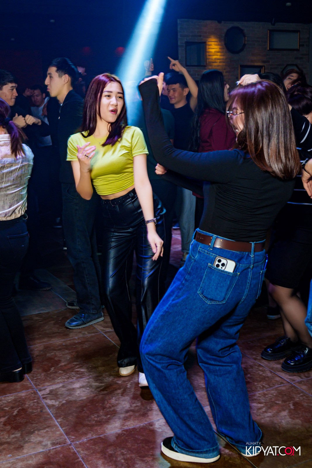 ARAGOSTA. КИПЯТКОМ АЛМАТЫ!