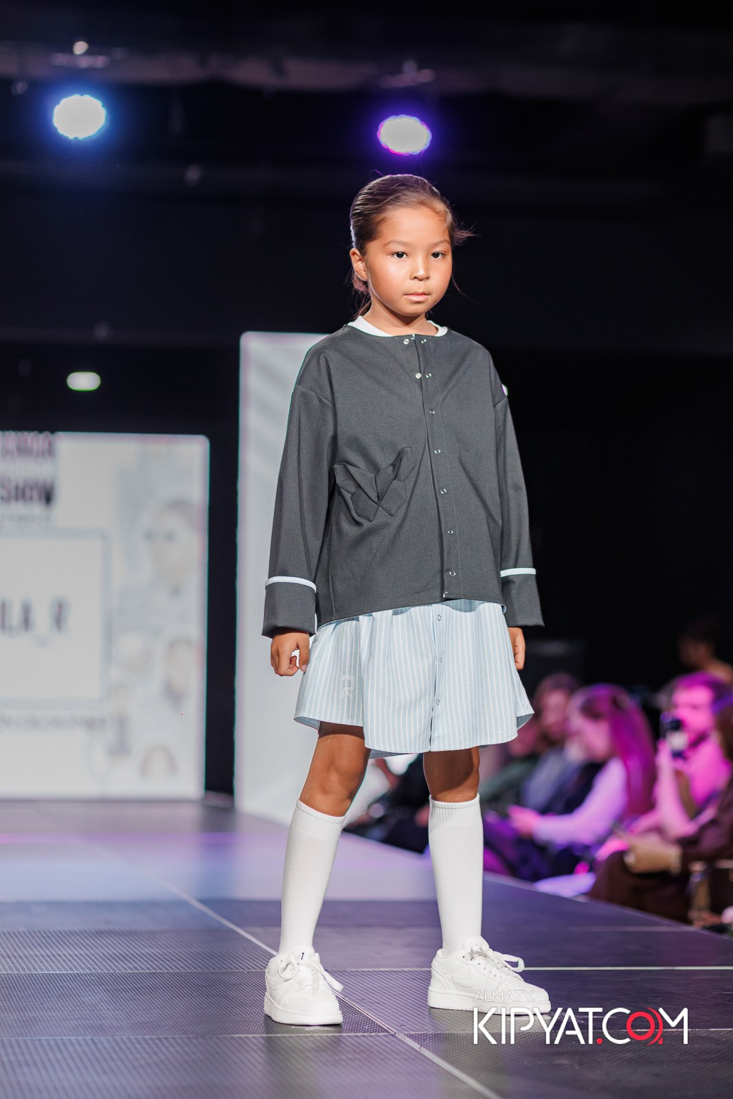 JUNIOR MODELS SHOW В РАМКАХ БЛАГОТВОРИТЕЛЬНОГО ПРОЕКТА МОДА ЗА СЧАСТЬЕ ДЕТЕЙ. КИПЯТКОМ АЛМАТЫ!