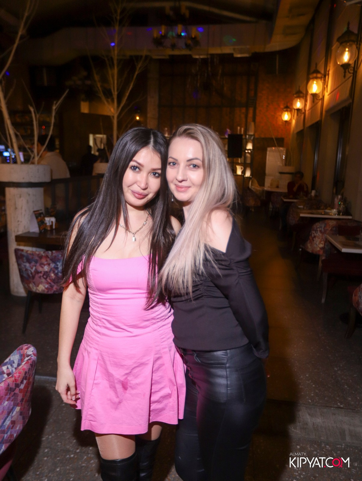 ЖИГУЛИ БАР ЖЕТЫСУ. КИПЯТКОМ АЛМАТЫ! Фотосъемка мероприятий в Алматы