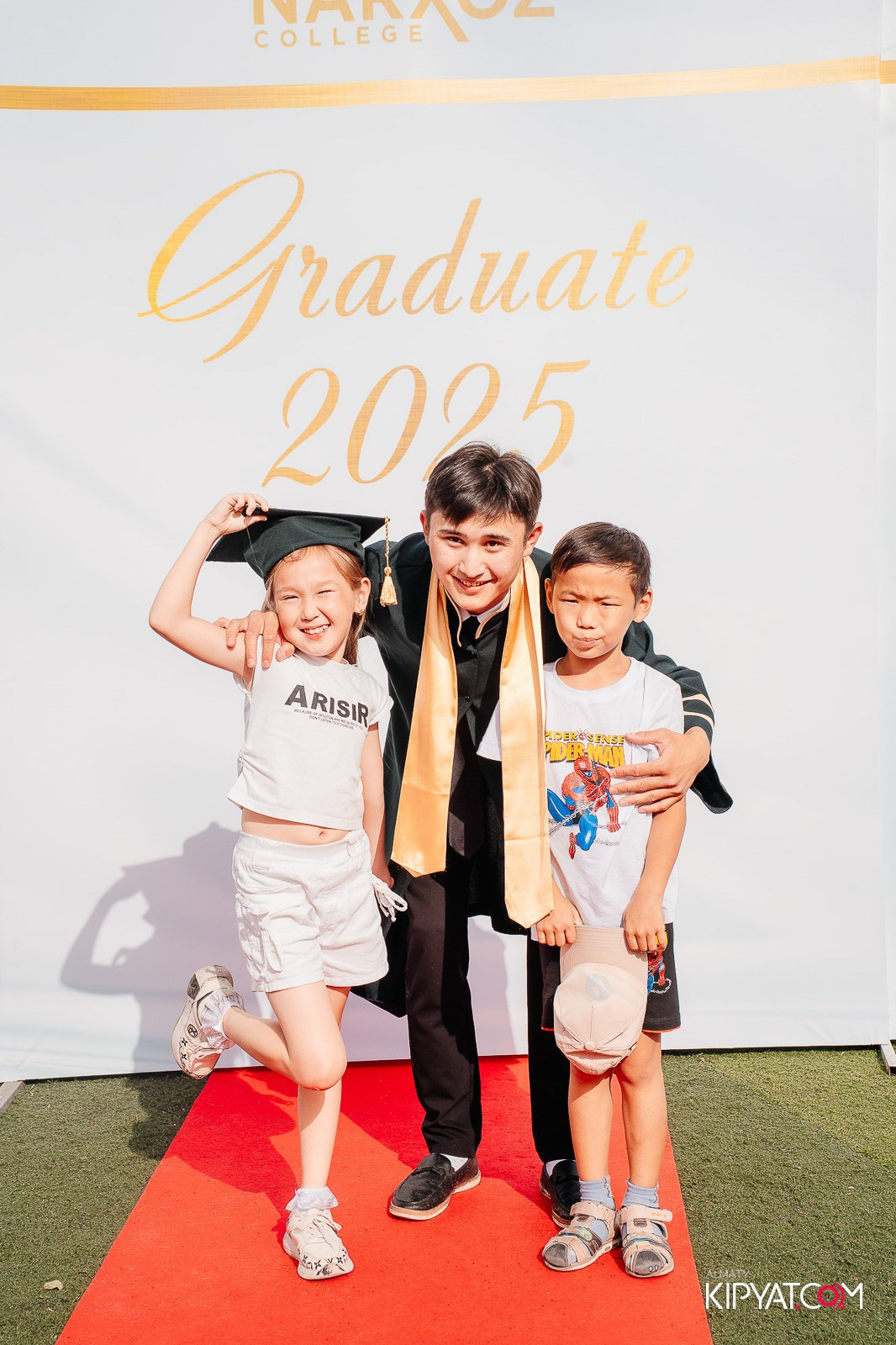 ВРУЧЕНИЕ ДИПЛОМОВ — НАРХОЗ КОЛЛЕДЖ. Part 1. КИПЯТКОМ АЛМАТЫ!