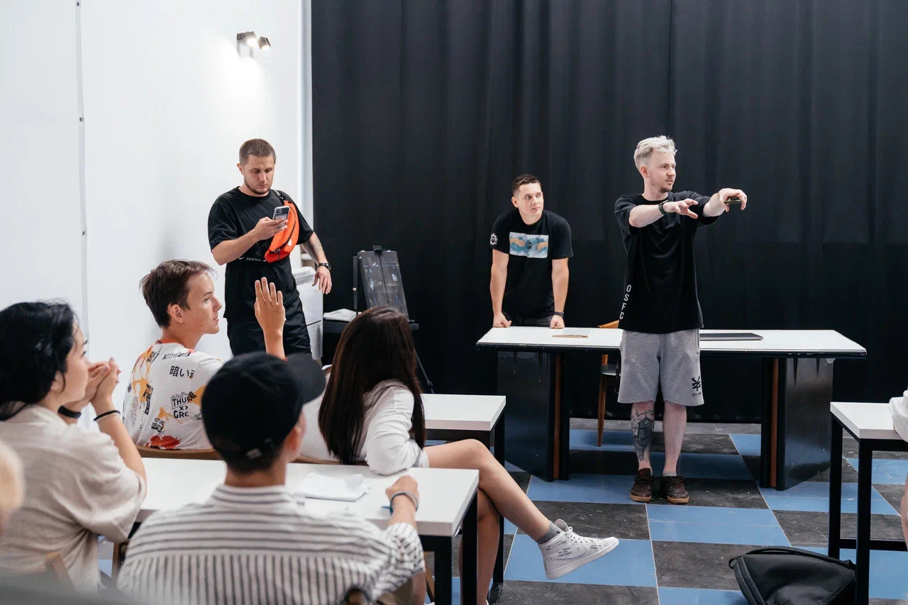 Backstage. Создание визуального контента для бизнеса и блогов