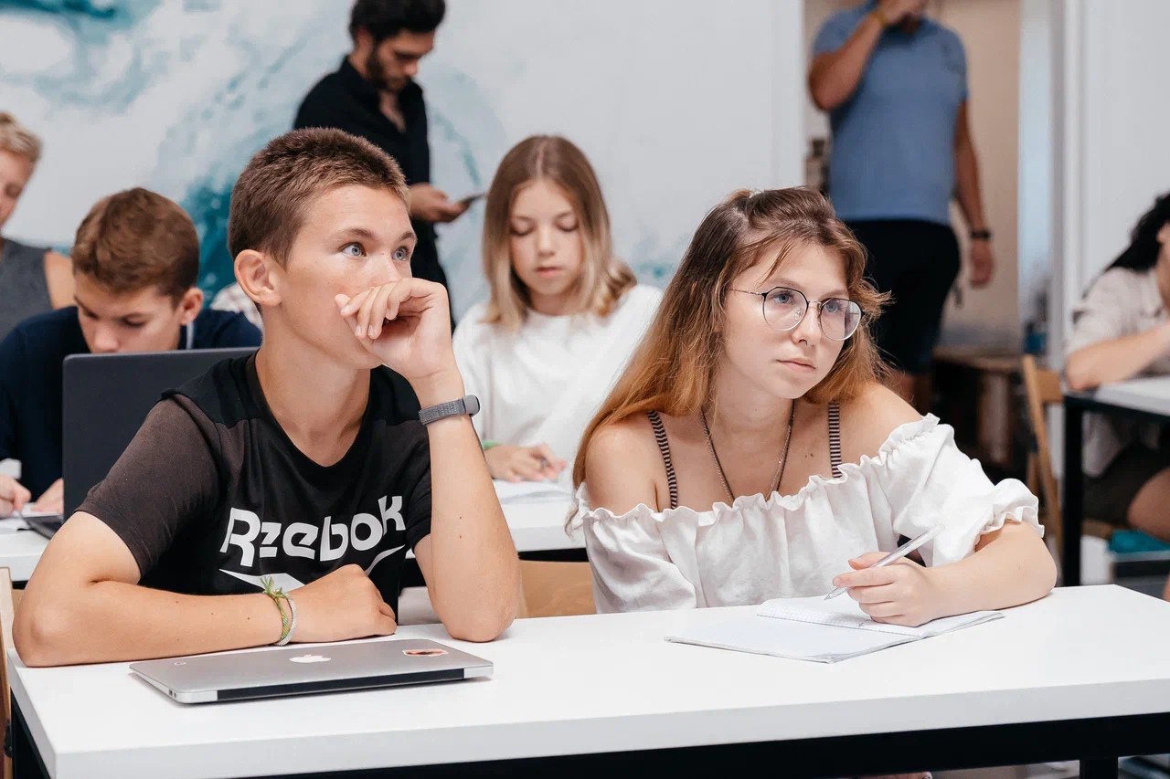 Backstage. Создание визуального контента для бизнеса и блогов