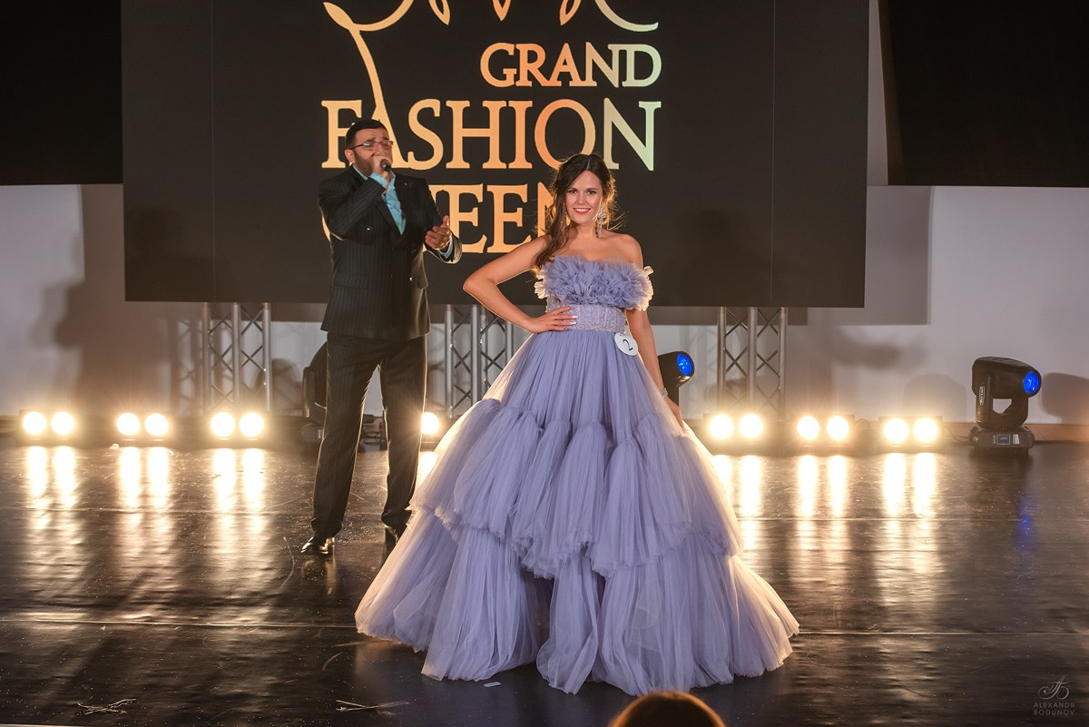 GrandFashionShow2024. Семейный и коммерческий фотограф в Сочи Александр Бодунов