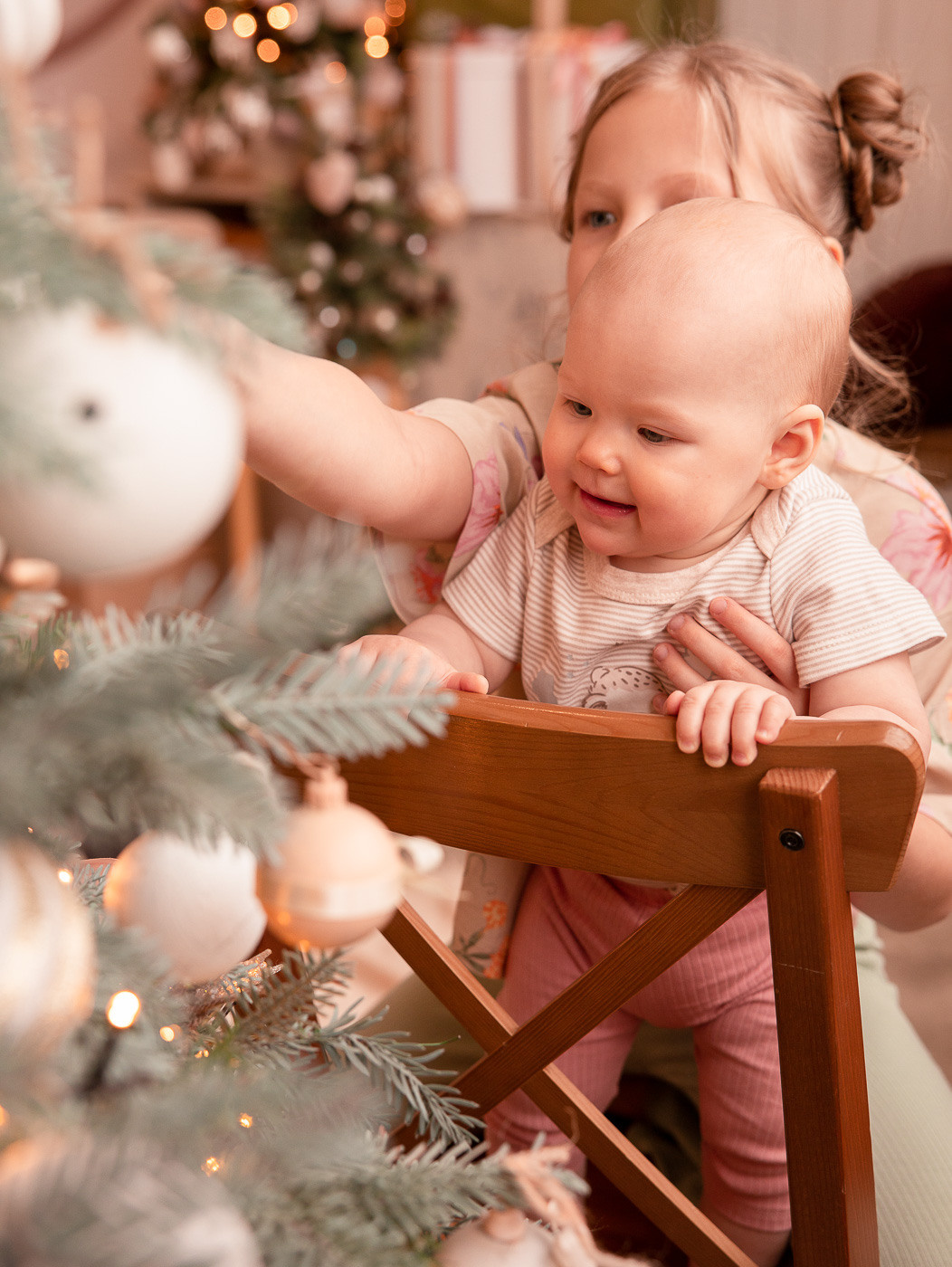 Аня, Дима, Марго и Алиса в студии Daily. Фотограф в СПб и ЛО Татьяна Кучерова