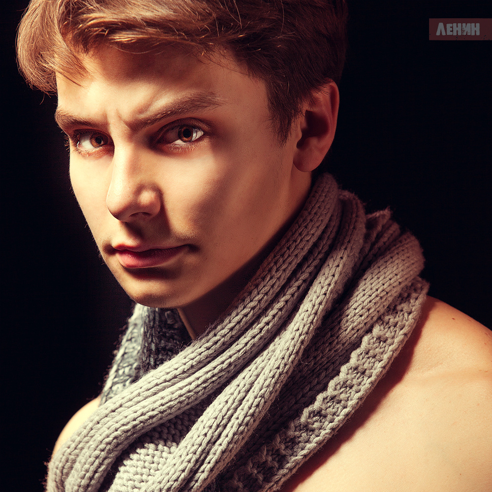 Есенин.... Сергей Ленин