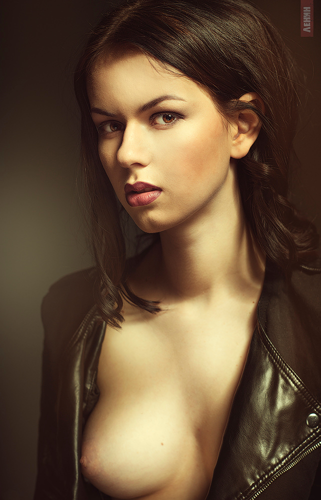 Мария.... Сергей Ленин