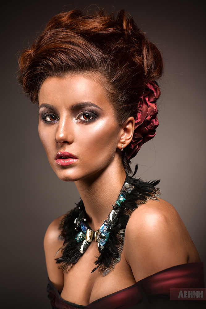 Атла́с.... Сергей Ленин