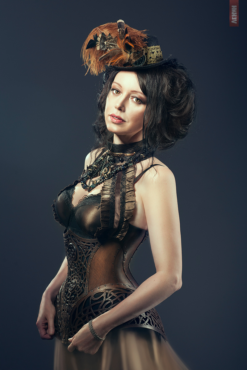 Модистка.... Сергей Ленин